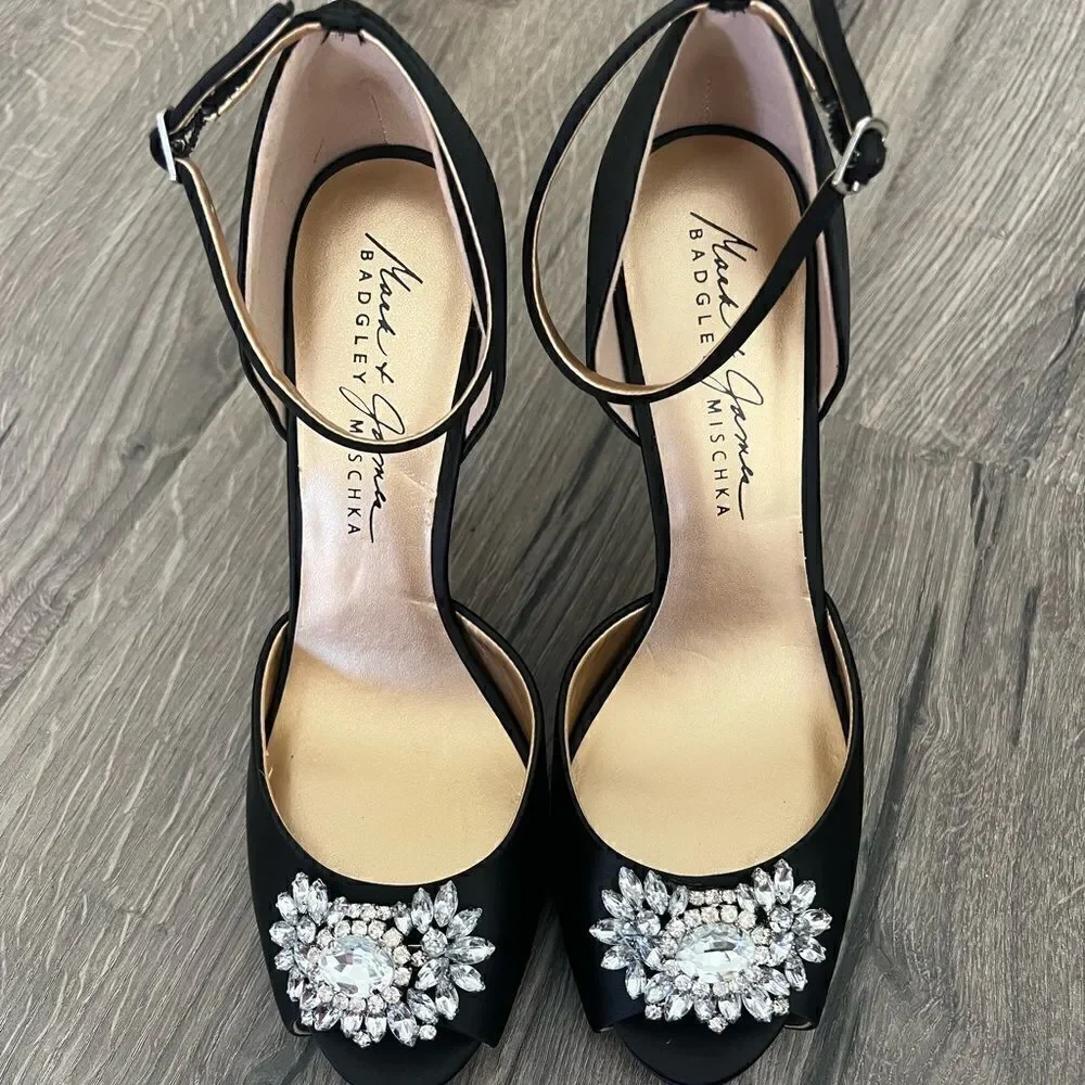 Mark And James By Badgley Mischka Womens Heel size 8